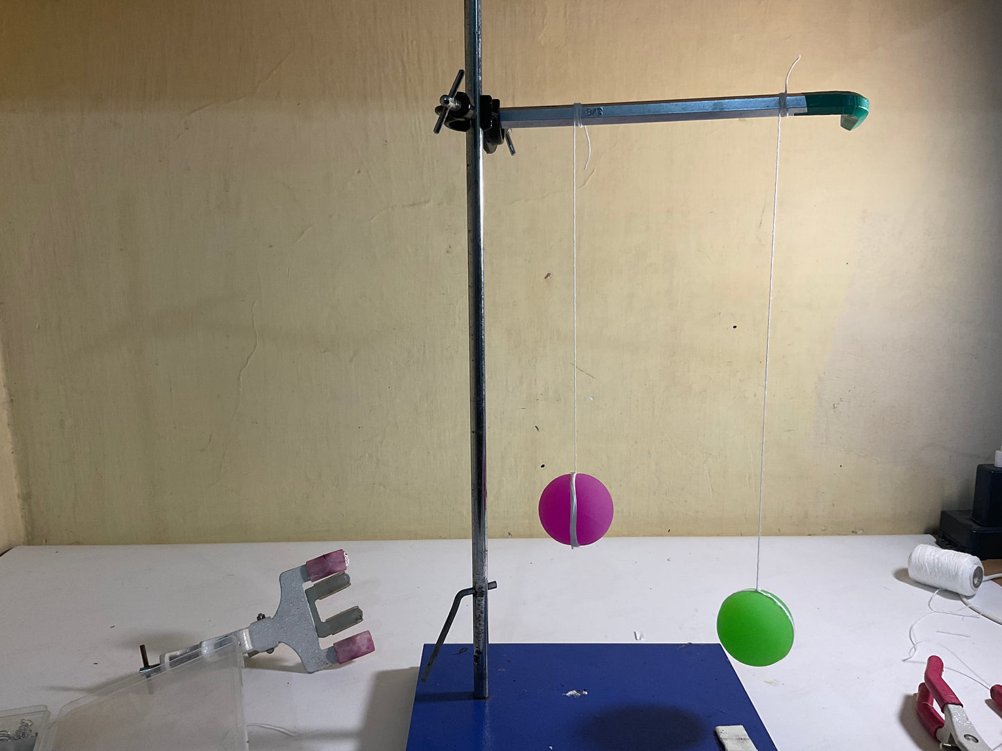 When Things Vibrate Together — The Physics of Resonance