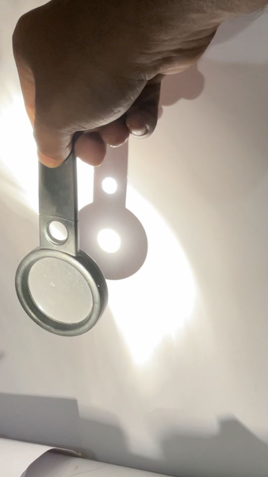 Investigating Sunlight: Tracing the Geometry of Light